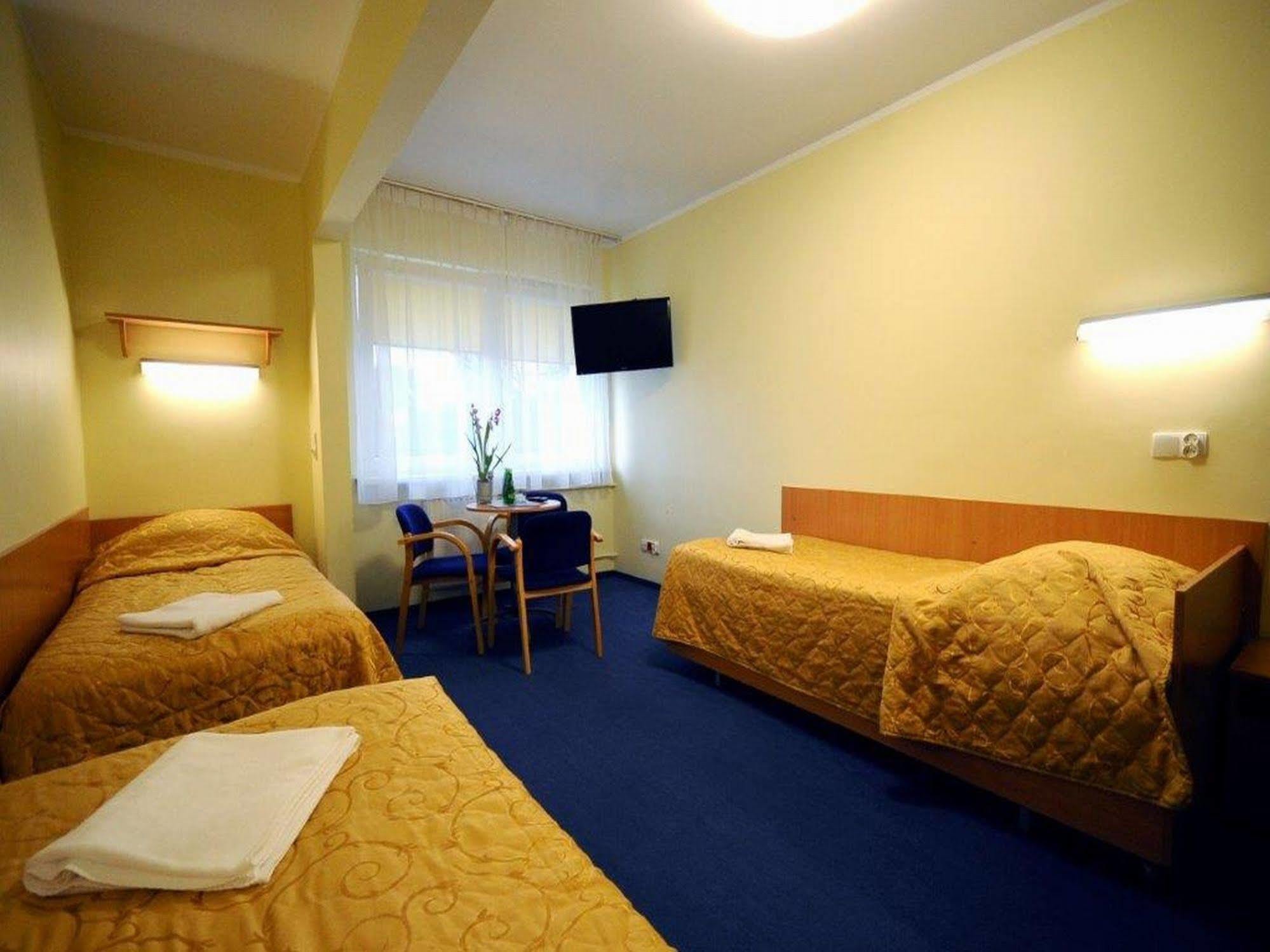 Hotel Zawisza Μπίντγκοστς Εξωτερικό φωτογραφία