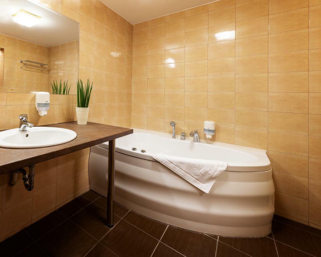 Hotel Zawisza Μπίντγκοστς Εξωτερικό φωτογραφία